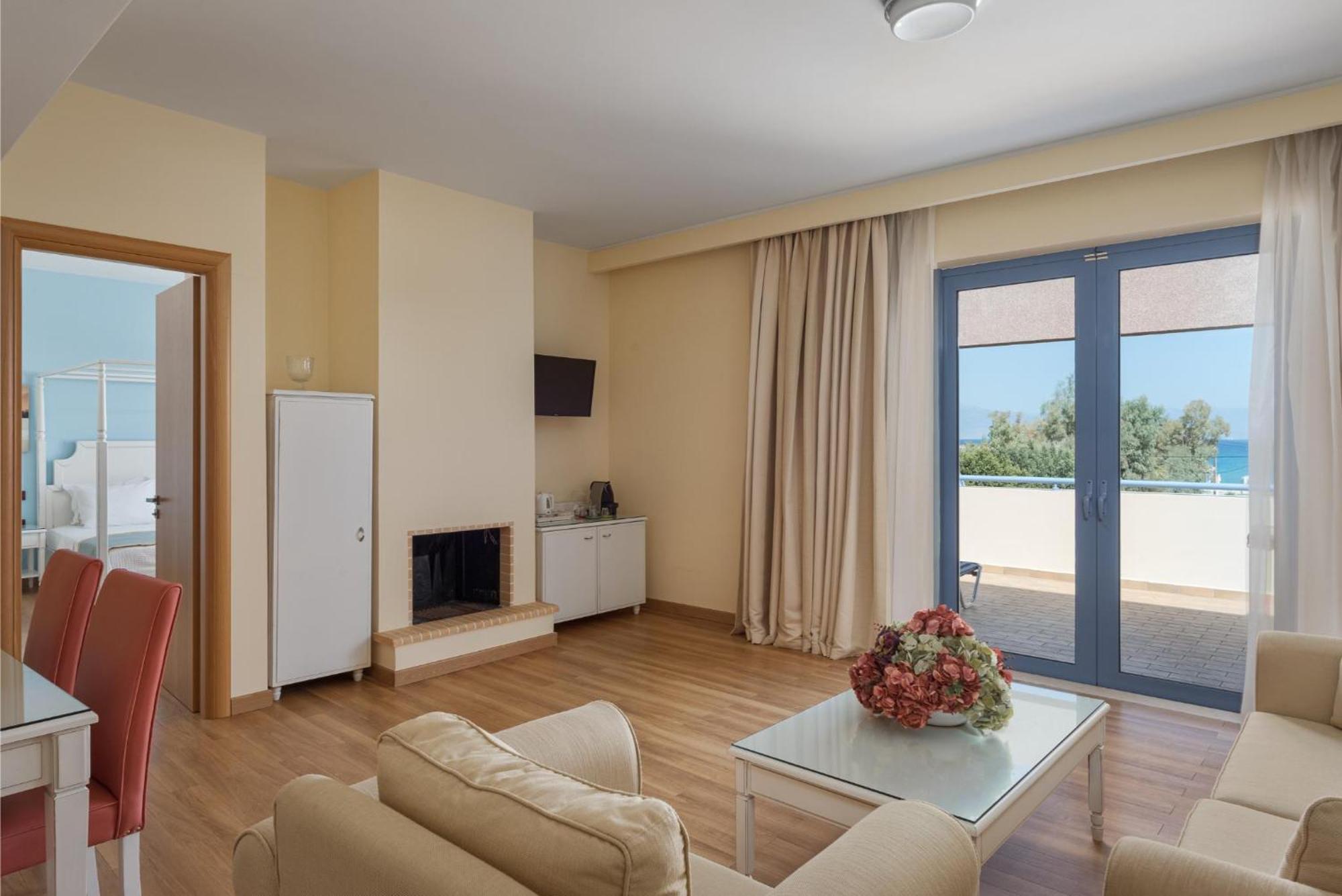 Alkyon Resort Hotel & Spa Vrahati Værelse billede